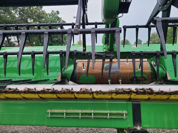 2018 John Deere 640FD Header Combine