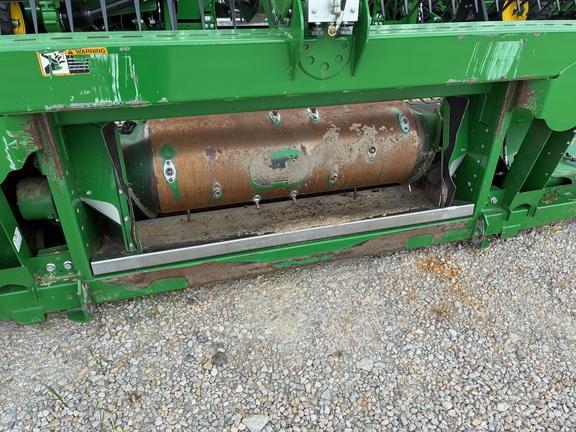 2018 John Deere 640FD Header Combine