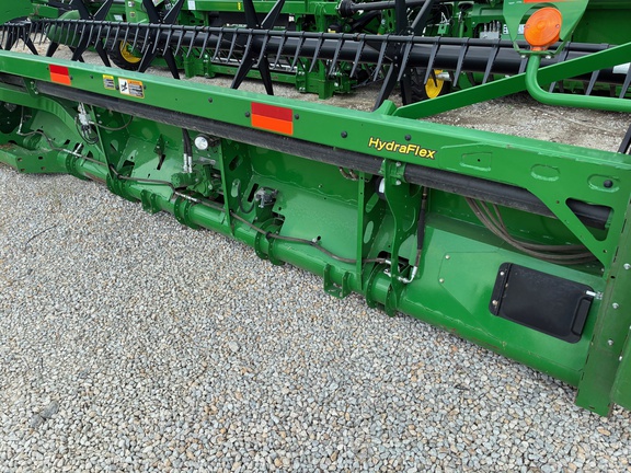 2018 John Deere 640FD Header Combine
