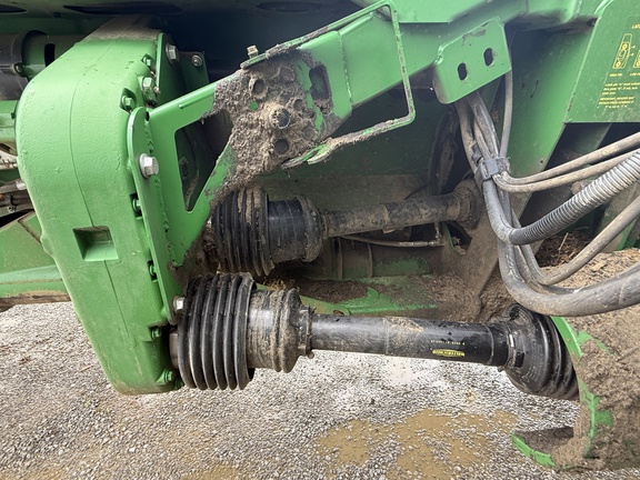 2014 John Deere 640FD Header Combine