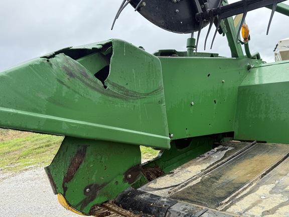 2014 John Deere 640FD Header Combine