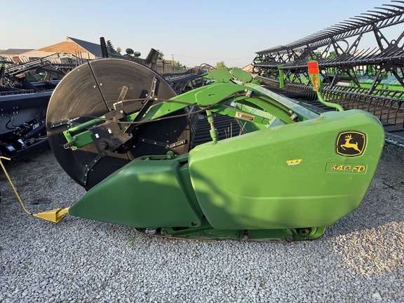 2014 John Deere 640FD Header Combine
