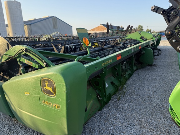 2014 John Deere 640FD Header Combine