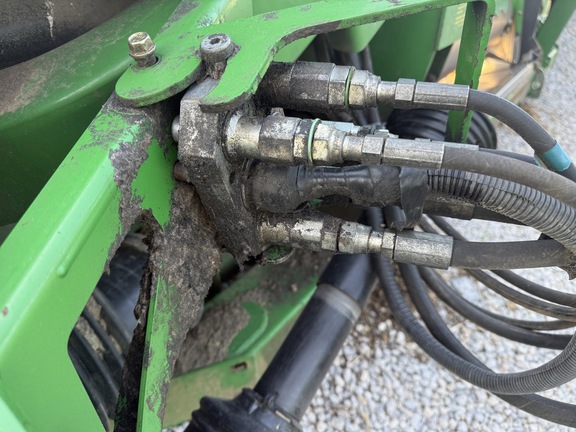 2014 John Deere 640FD Header Combine