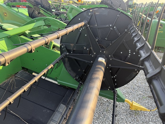 2014 John Deere 640FD Header Combine