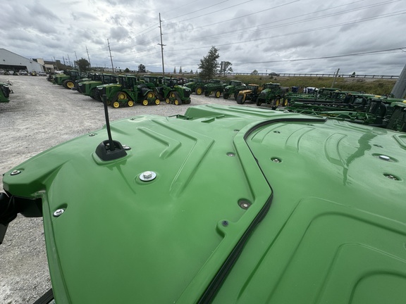 2024 John Deere S780 Combine