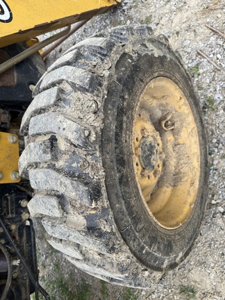 2005 John Deere 110TLB Tractor Loader Backhoe