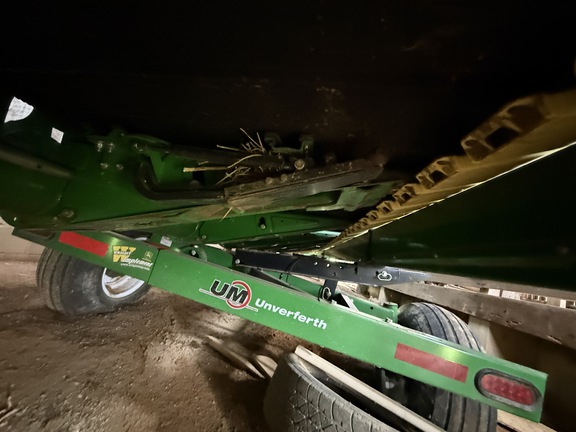 2022 John Deere RD40F Header Combine