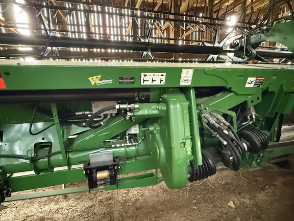 2022 John Deere RD40F Header Combine