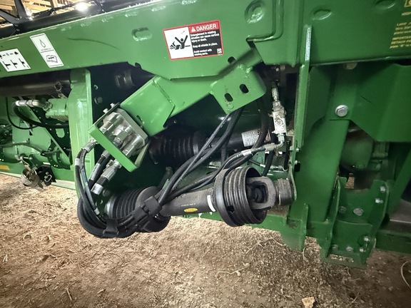 2022 John Deere RD40F Header Combine