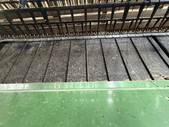 2022 John Deere RD40F Header Combine