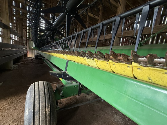 2022 John Deere RD40F Header Combine