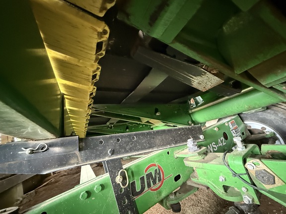 2022 John Deere RD40F Header Combine