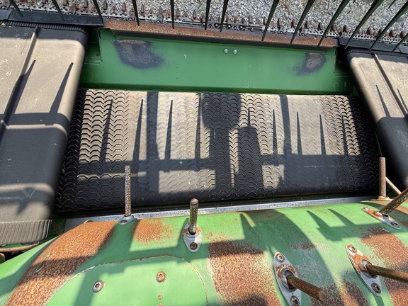 2022 John Deere RD40F Header Combine