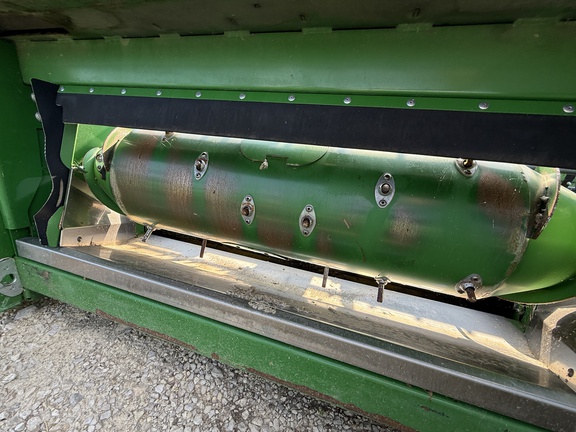 2022 John Deere RD40F Header Combine