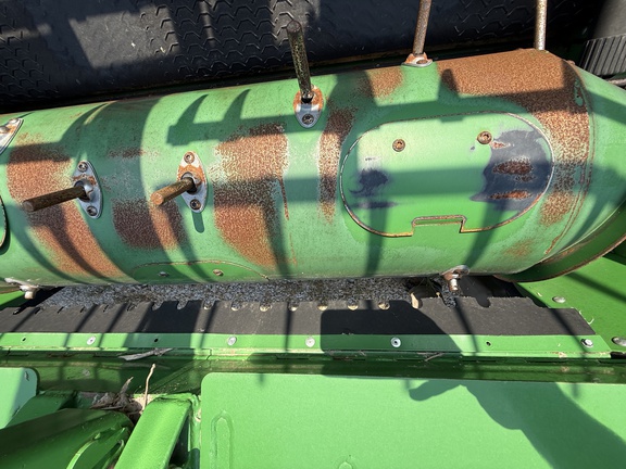 2022 John Deere RD40F Header Combine