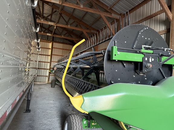 2020 John Deere 740FD Header Combine