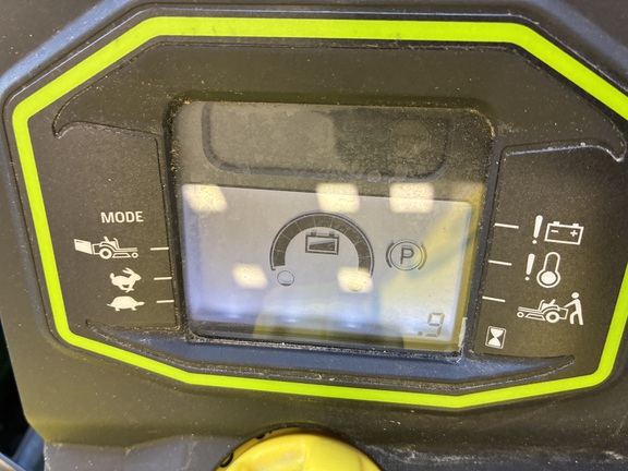 2025 John Deere Z370R Mower/Zero Turn