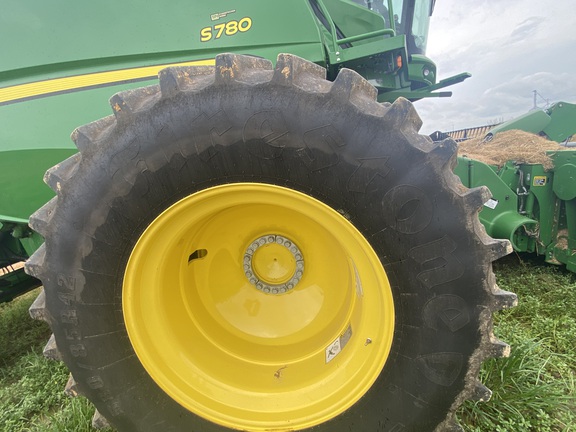 2020 John Deere S780 Combine