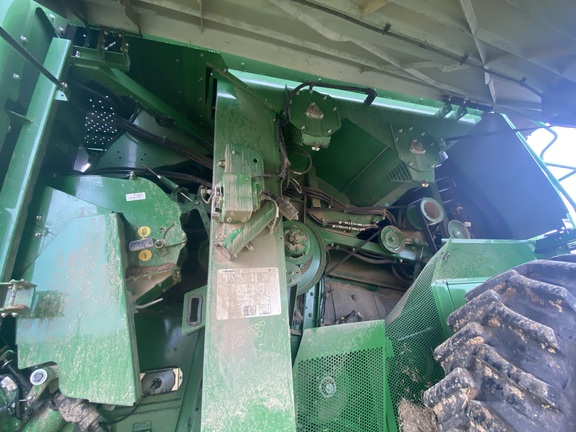 2020 John Deere S780 Combine