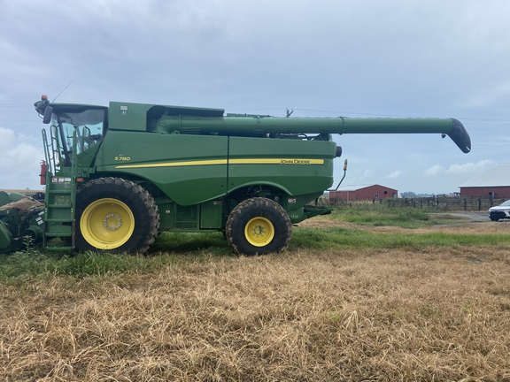 2020 John Deere S780 Combine