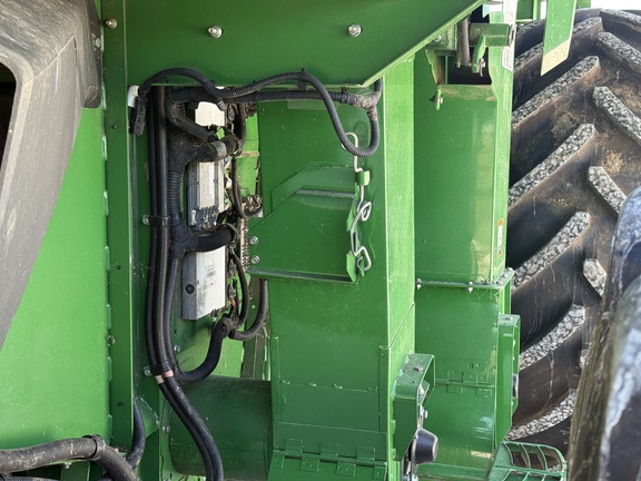 2023 John Deere S780 Combine