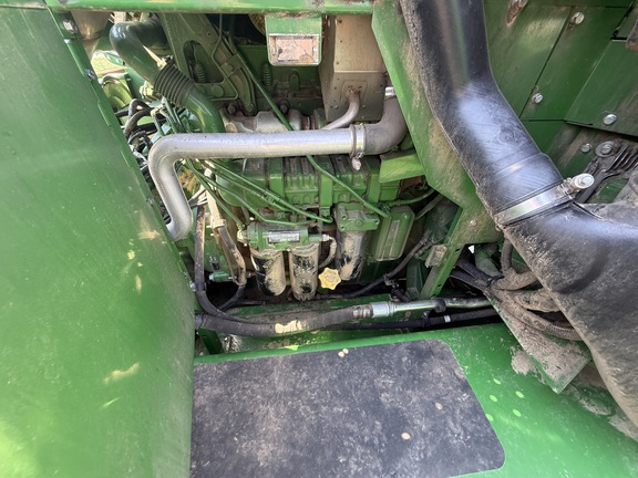 2023 John Deere S780 Combine