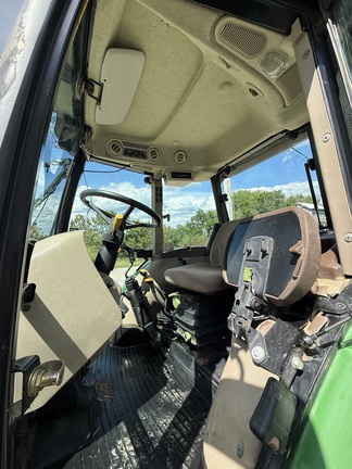 2009 John Deere 5101E Tractor
