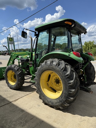 2009 John Deere 5101E Tractor