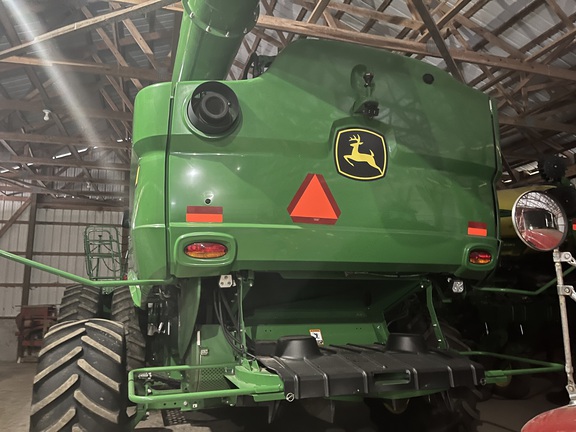 2023 John Deere S780 Combine