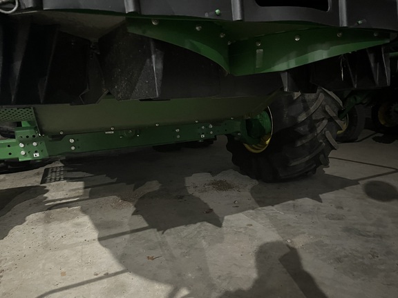 2023 John Deere S780 Combine