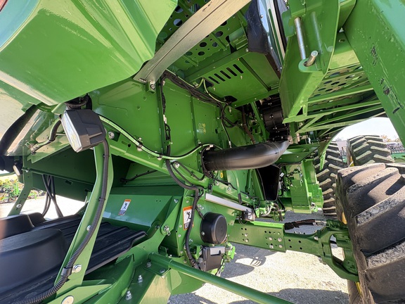 2023 John Deere S780 Combine