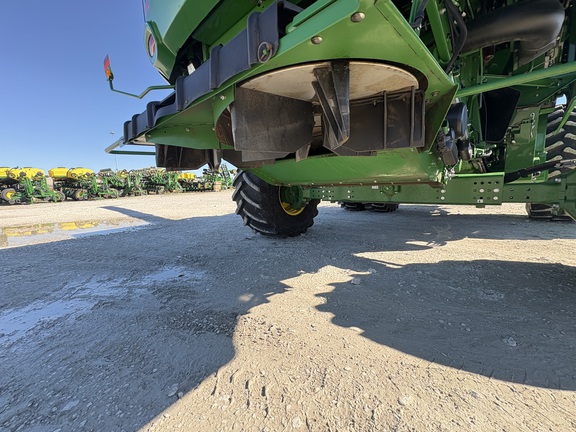 2023 John Deere S780 Combine