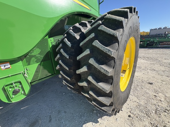2023 John Deere S780 Combine