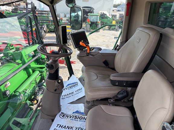 2021 John Deere S780 Combine