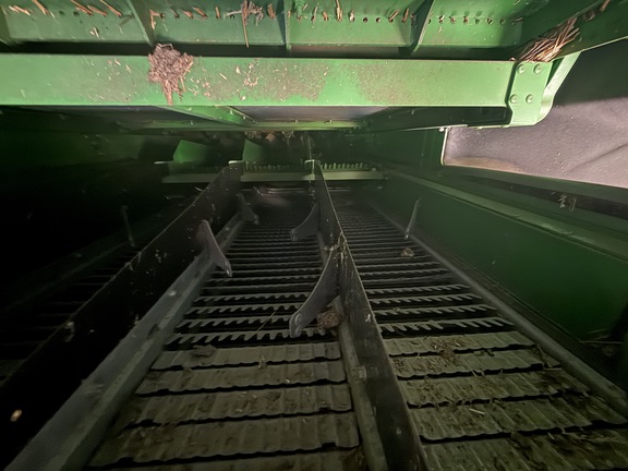 2023 John Deere S780 Combine