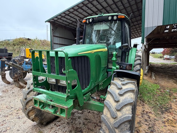 2007 John Deere 7520 Tractor