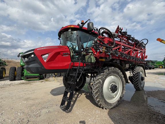 2023 Case IH Patriot 4350 Sprayer/High Clearance