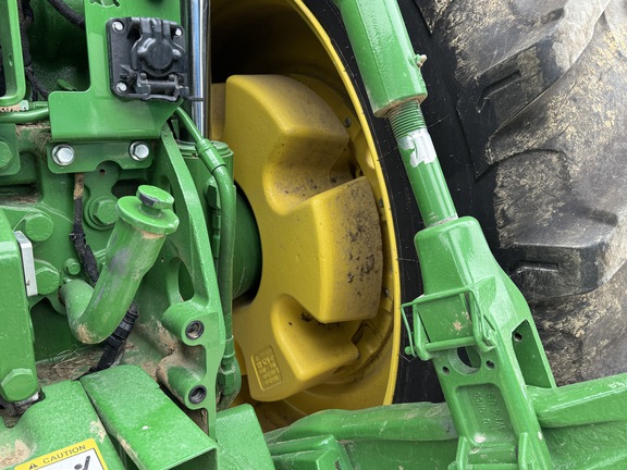 2025 John Deere 7R 210 Tractor