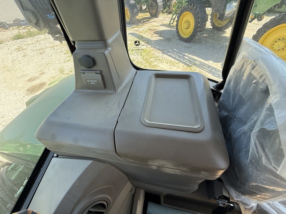 2025 John Deere 8R 280 Tractor