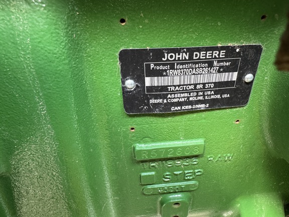 2025 John Deere 8R 370 Tractor