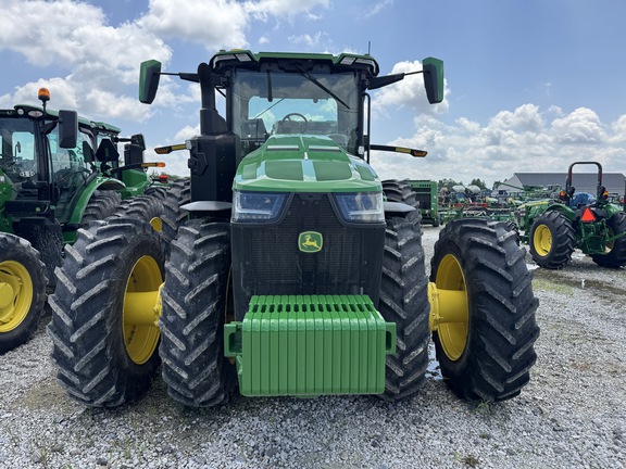 2025 John Deere 8R 370 Tractor