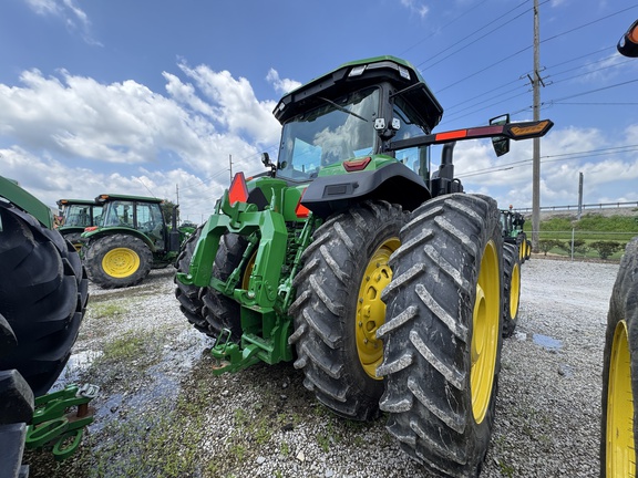 2025 John Deere 8R 370 Tractor