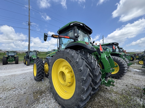 2025 John Deere 8R 370 Tractor