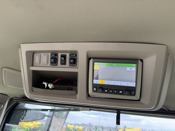 2025 John Deere 9R 390 Tractor 4WD