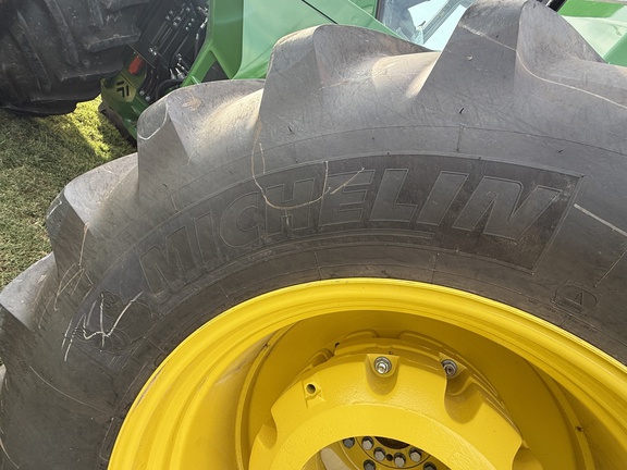 2025 John Deere 9R 440 Tractor 4WD