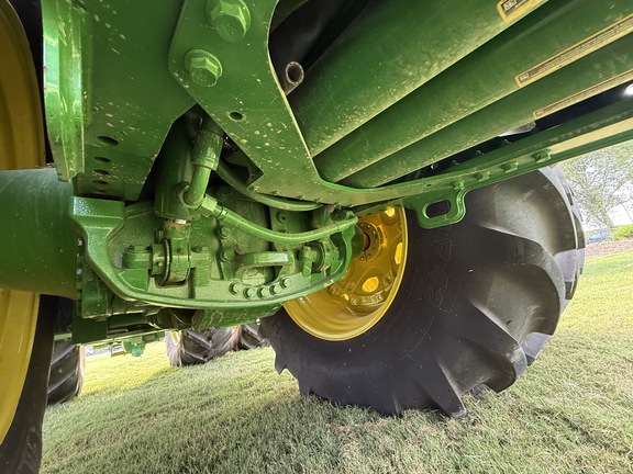 2025 John Deere 9R 440 Tractor 4WD