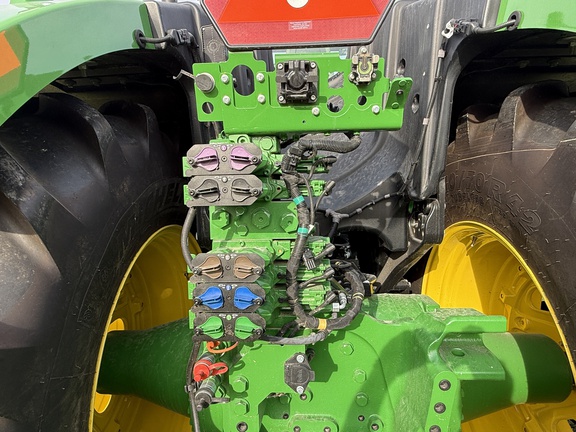 2025 John Deere 9R 440 Tractor 4WD