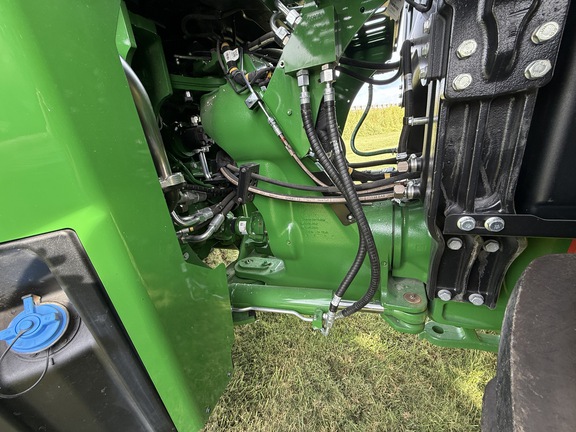 2025 John Deere 9R 440 Tractor 4WD