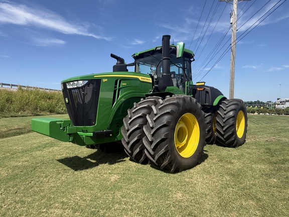 2025 John Deere 9R 540 Tractor 4WD